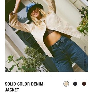 SOLID COLOR DENIM JACKET Jacket lapel collar and long sleeves. Patch pockets